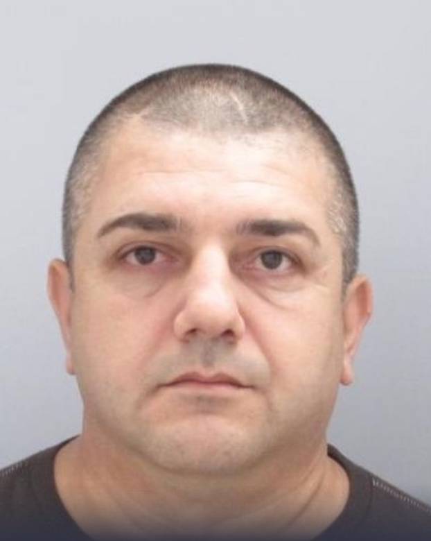 FOTO NAJGORI OD NAJGORIH Ovo su najtraženiji kriminalci u Europi: Na listi su i dva Hrvata