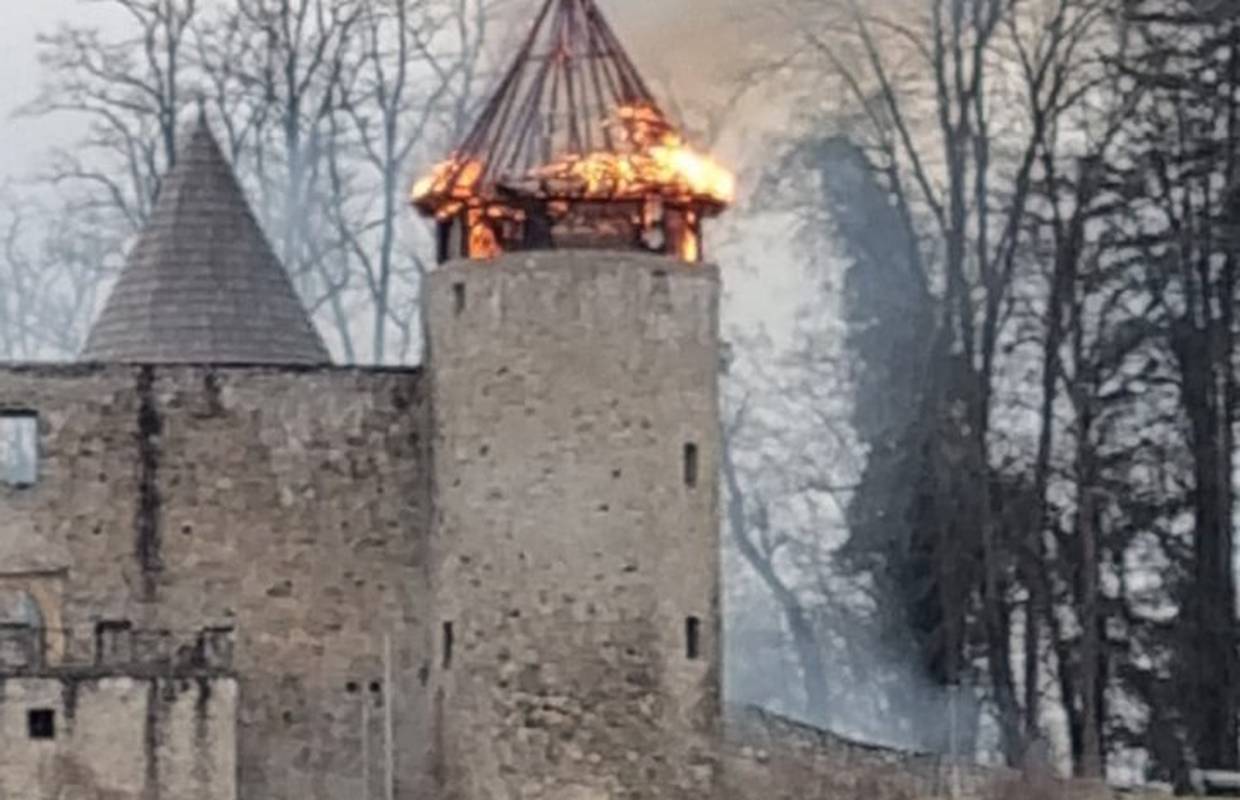 VIDEO Izgorjelo krovište dvorca iz 14. stoljeća kod Karlovca: U njemu su živjeli i Frankopani