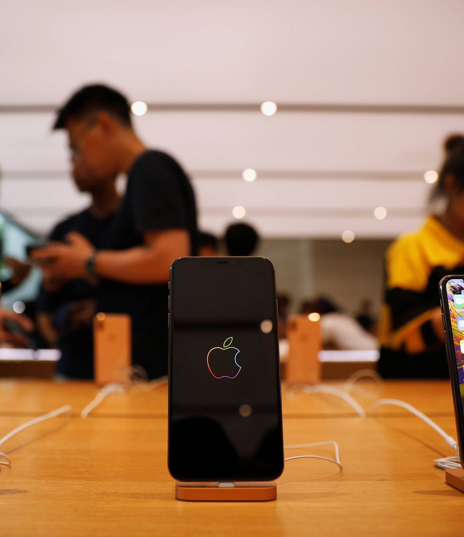The iPhone XS and iPhone XS Max are displayed at the Apple Store in Singapore