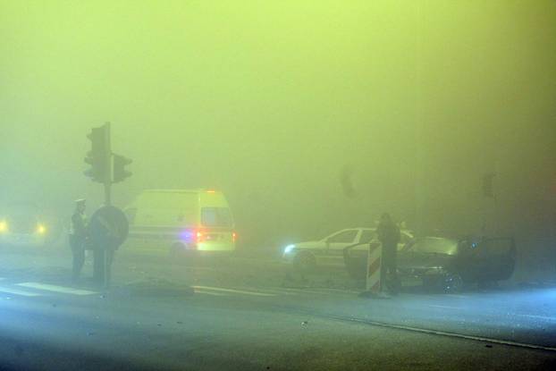 Zagreb: Tri osobe poginule u sudaru na križanju ?vora Buzin i Avenije V. Holjevca 