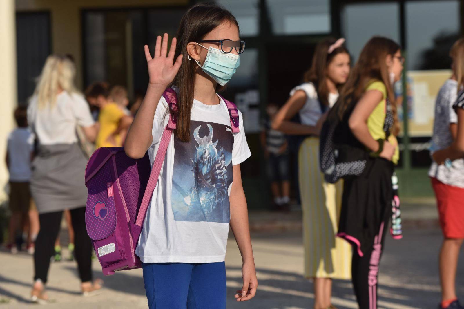 Nešto se s maskama u školama ipak mora mijenjati: Djeca ih na nastavi više neće nositi?