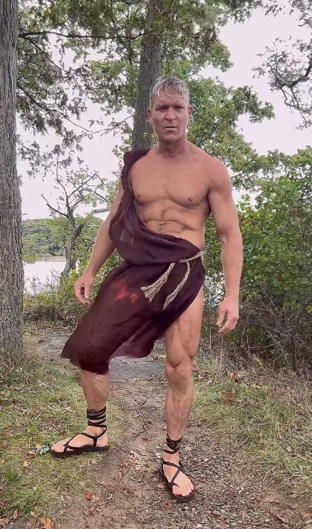 Sjećate se Kitassa? Slikao je alatkom od 25,5 cm, a evo gdje je danas. Konkurira mu Lickasso