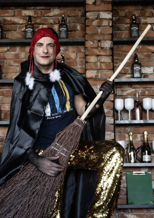 FOTO Ovo još niste vidjeli! Evo kako su naši slavni pozirali