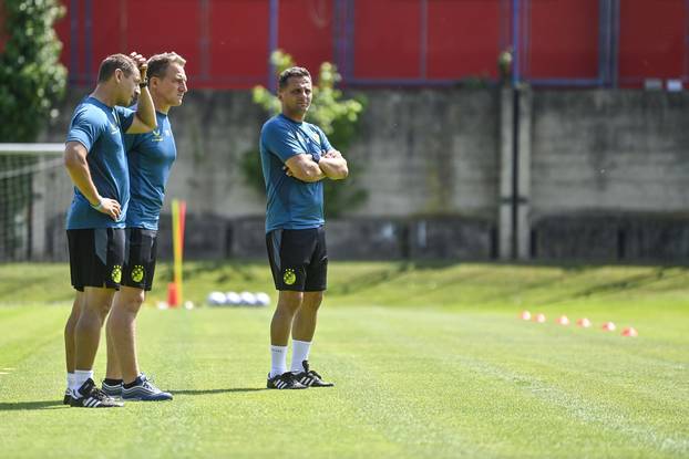 Zagreb: Media day i trening Dinama s novim trenerom 