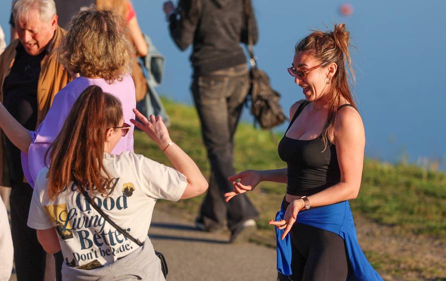 Zagreb: Na Uskrs Jarun privukao veliki broj građana