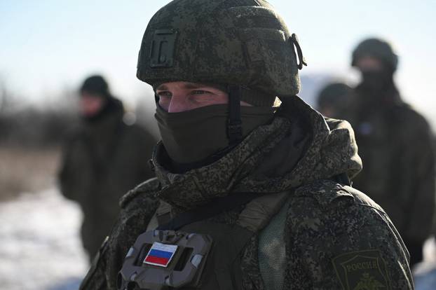 Russian soldiers undergo military training in Rostov region