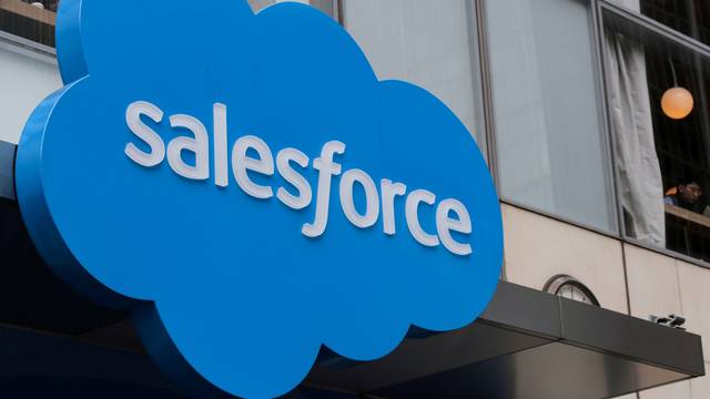 FILE PHOTO: The company logo for Salesforce.com is displayed on the Salesforce Tower in New York