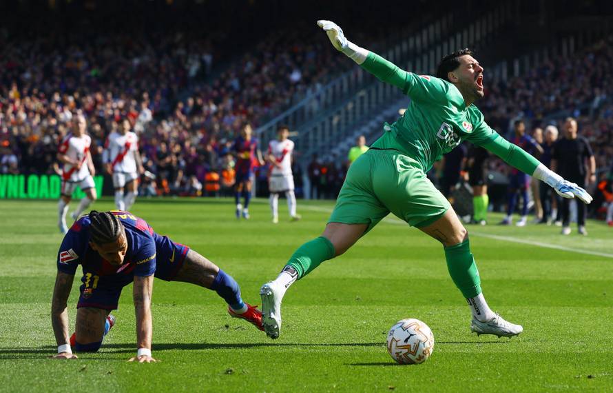 LaLiga - FC Barcelona v Rayo Vallecano