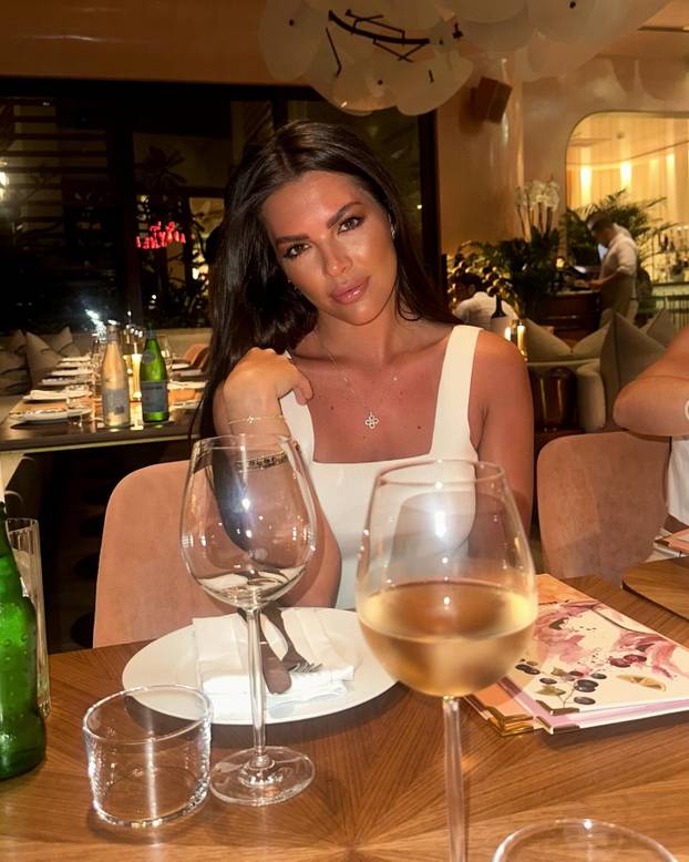 FOTO Kći slavnog nogometaša obožava konje i jahanje. Proslavila se na 'Otoku ljubavi'