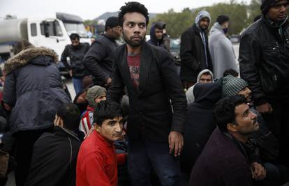 Usprkos sporazumu: Grčka je odobrila azil za 800 migranata