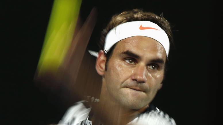 Federer se vratio nakon više od godine: Dobio Evansa u tri seta