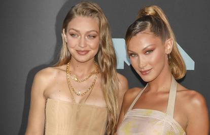 Sestre Hadid na udaru kritika zbog nove kampanje s brendom Versace: 'Ovo je demonsko!'