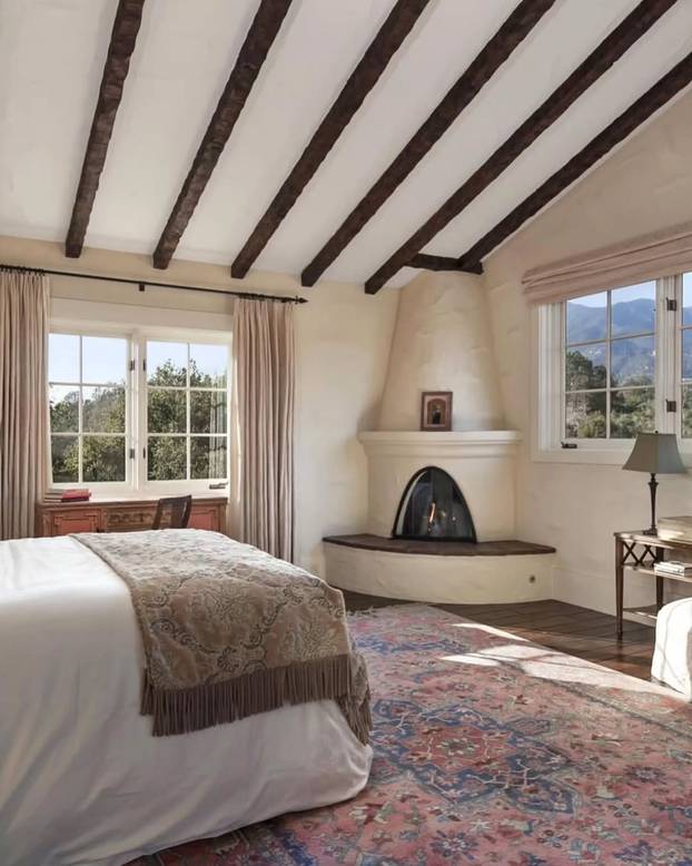 FOTO Zavirite u modernu vilu milijunašice! Ovako izgleda luksuzni ranč Kendall Jenner