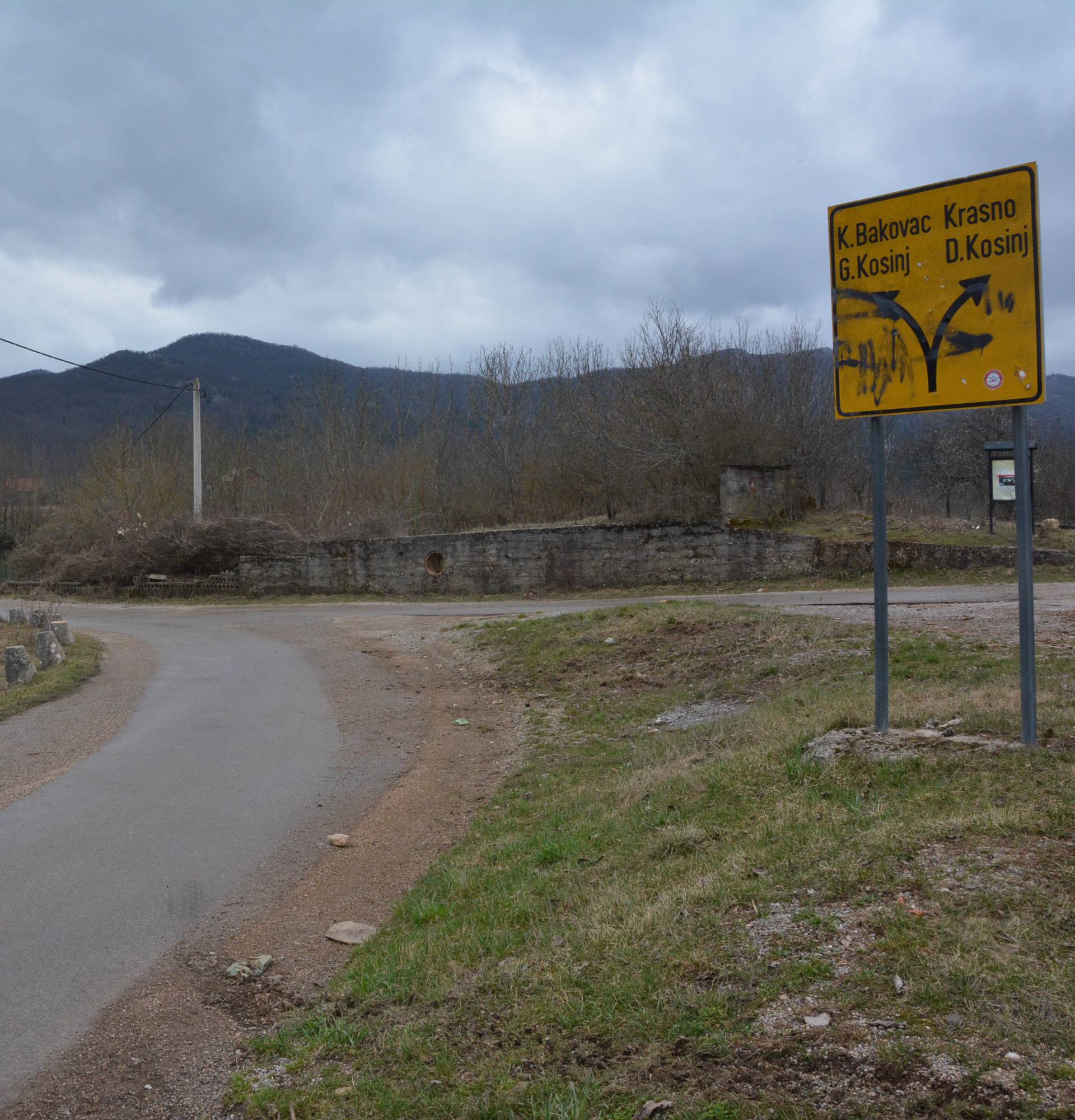 'Tužan sam, spasio sam medu i zeku, ali naša kuća je uništena'