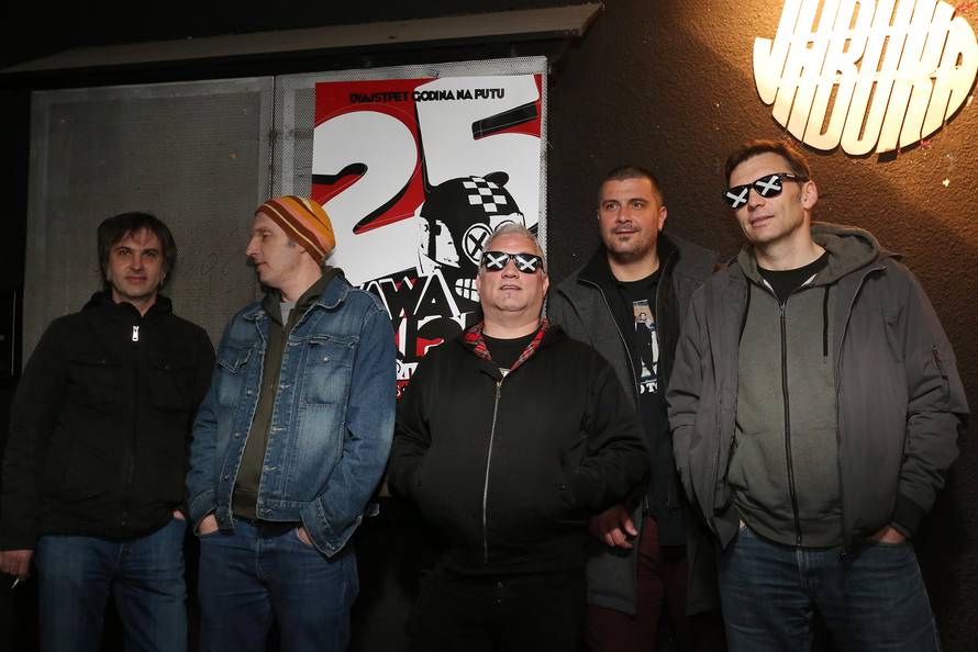 'Dvodnevnim koncertom ćemo proslaviti 25 godina benda...'