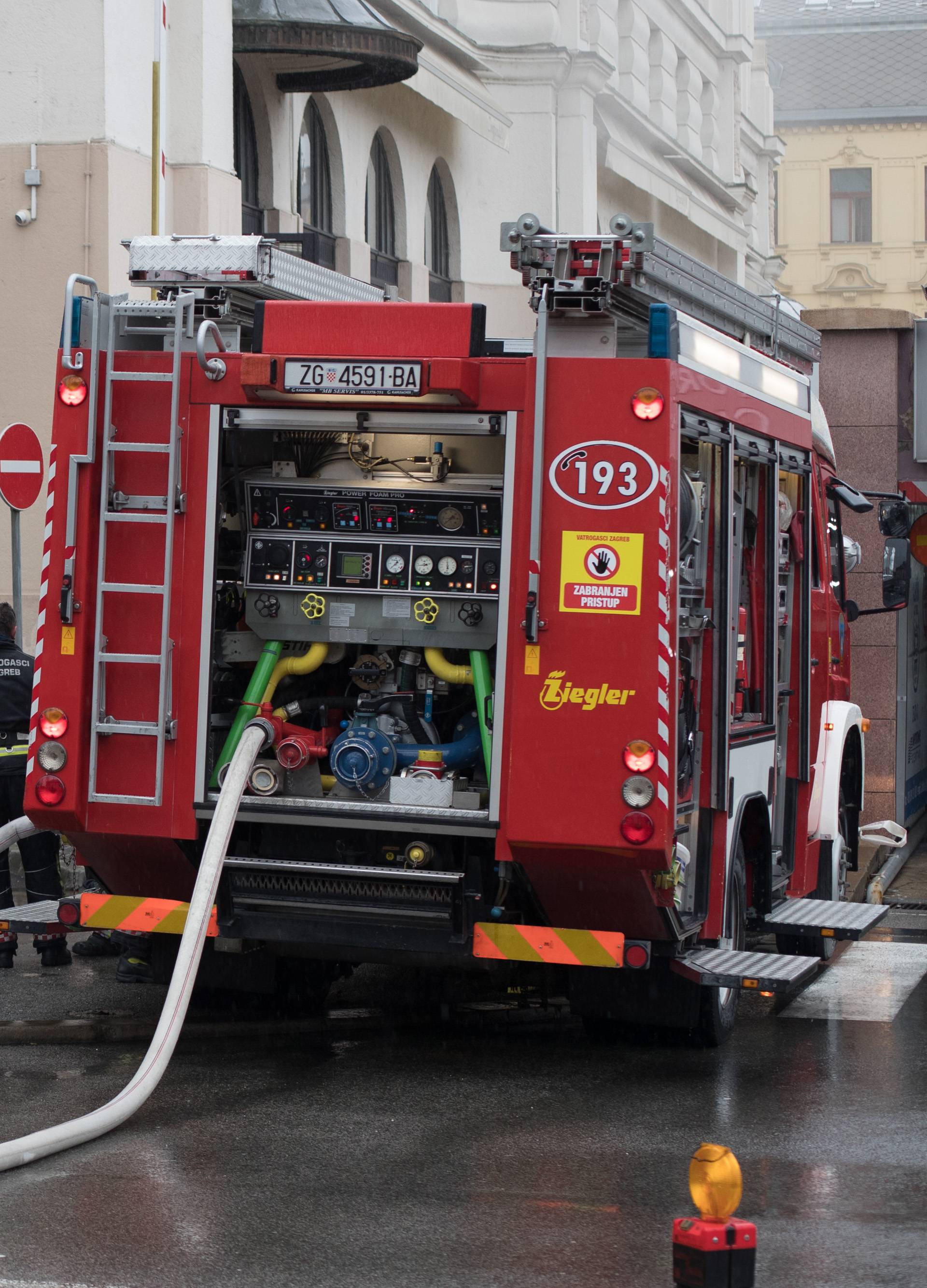Zagreb: Vatrogasci gase poÅ¾ar koji je izbio u sauni Hotela Esplanade
