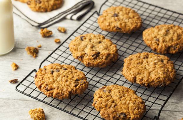 Homemade Oatmeal Raisin Cookies