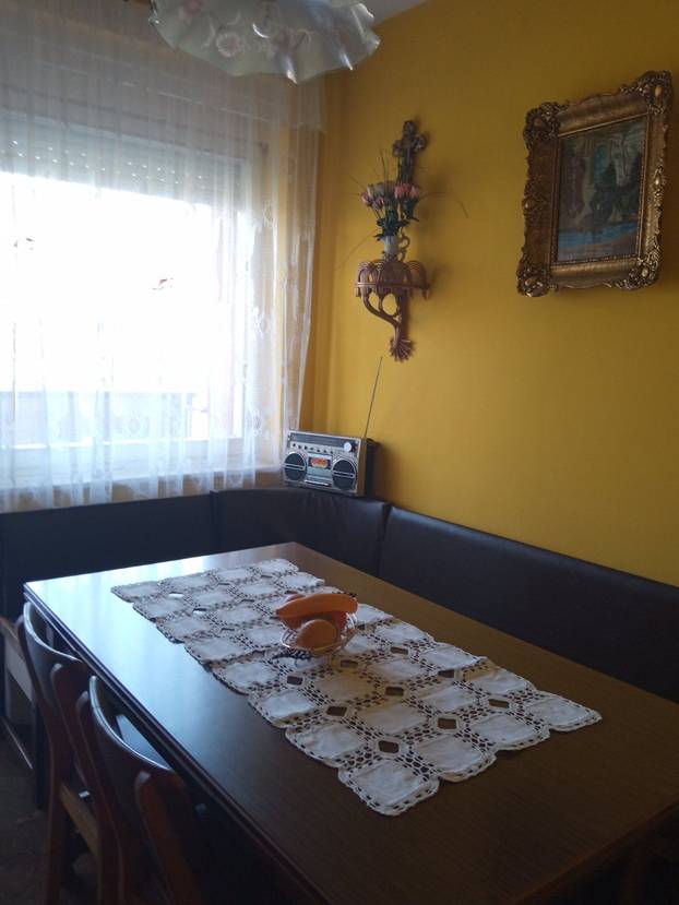 FOTO U Hrvatskoj prodaju stan od 52 kvadrata za 20.500 eura. Namješten je, a ovo je lokacija