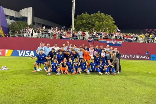 VIDEO Hrvatska U17 - UAE 3-0: 'Mini-vatreni' uvjerljivo slavili i zasjeli na prvo mjesto skupine