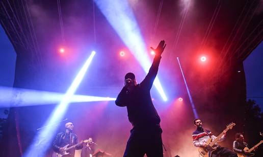 FOTO Pips Chips & Videoclips održali sjajan koncert u Zapruđu