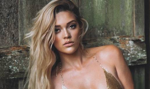 FOTO Ovo je najseksi pekarica koju &cacute;ete danas vidjeti: Mijesi tijesto i osvaja izgledom