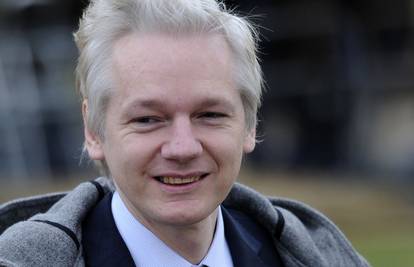 Assange traži sud da blokiraju švedski zahtjev za izručenje
