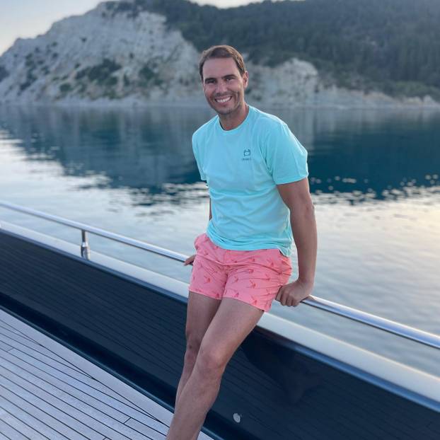 FOTO 'Rafa, pa što je ovo?': Nadal izgleda neprepoznatljivo