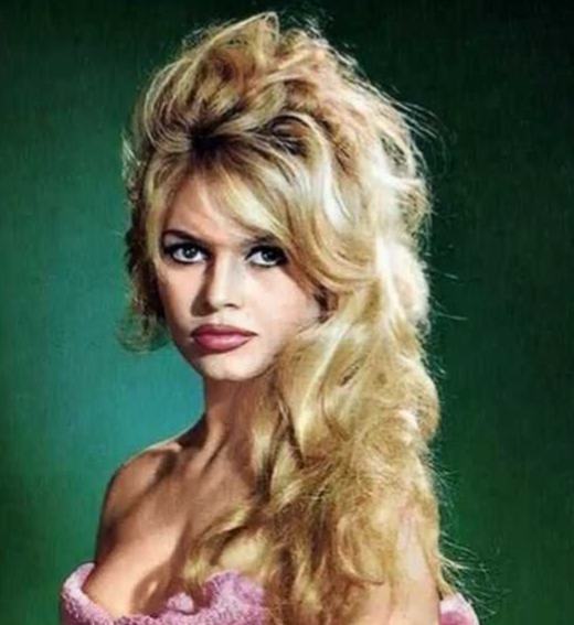 Brigitte Bardot: Kontroverzni život prve prave 'seksi mačkice'