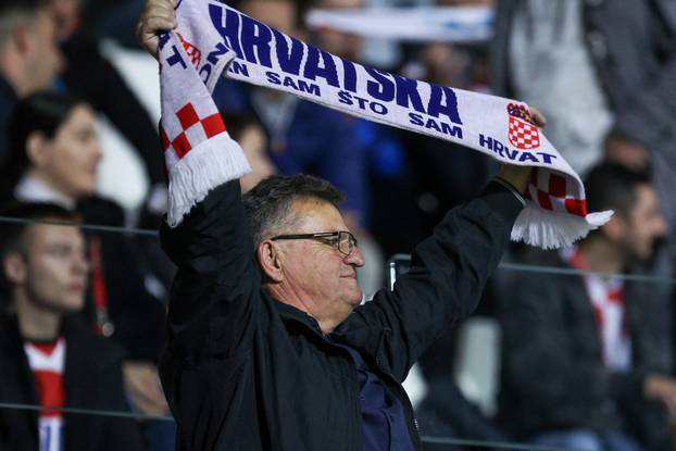 Rijeka: Atmosfera na trbinama tijekom susreta Hrvatske i Farskih otoka u kvalifikacijama za FIFA Svjetsko prvenstvo