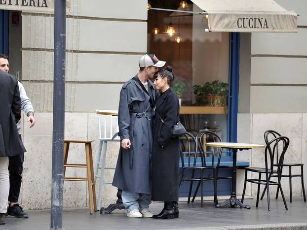 *EXCLUSIVE* Frontman of the rock band Maneskin Damiano David pictured packing on the PDA with girlfriend Giorgia Soleri while enjoying a shopping trip to Cartier in Rome.