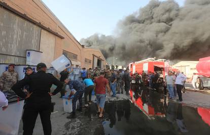 Pucali na prosvjednike u Iraku: 14 mrtvih i 865 ranjenih