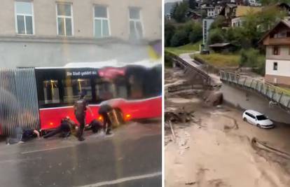 VIDEO Oluja poharala Austriju: Poplava povukla ženu pod bus, bujice nosile aute kroz skijalište