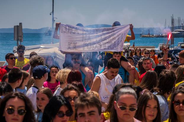 Split: Grad Split i gradonačelnik Šuta organizirali po prvi put okupljanje maturanata na Rivi