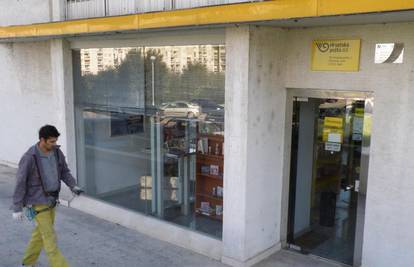 Split: Maskirani pljačkaš iz pošte ukrao hrpu kovanica