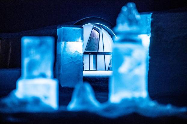 FOTO Hotel koji se svake godine otopi: IceHotel izgleda kao umjetnička galerija od leda