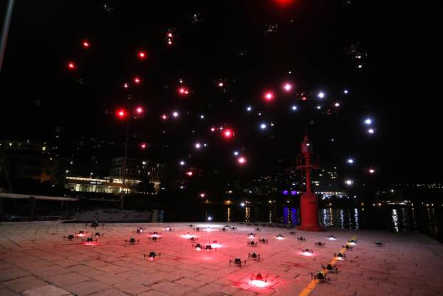 Opatija: Show 140 dronova povodom 140 godina Croatia osiguranja