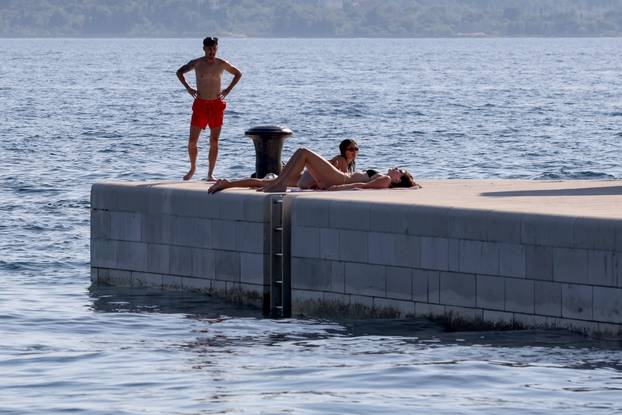 Zadar: Kupanje na rivi