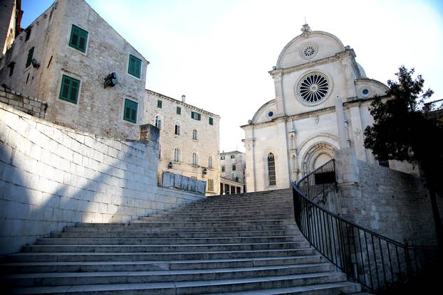 Koronavirus ispraznio ulice Šibenika