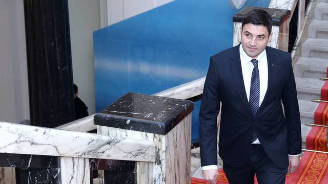 Bernardić o blokadi SDP-a: Ne brinite, riješit ću i taj problem