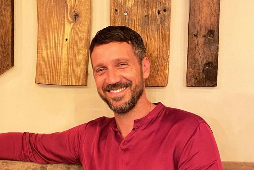 Oženio se voditelj Ivan Vukušić, a Filip Rudan pjevao na svadbi