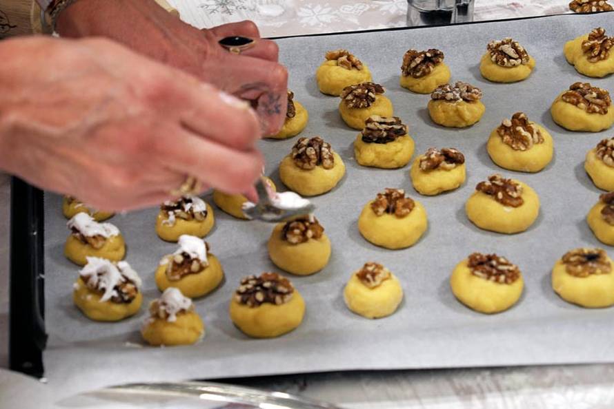 Božić u Srijemu 2025. - Nijemci i Vinkovci pružaju čaroliju blagdana