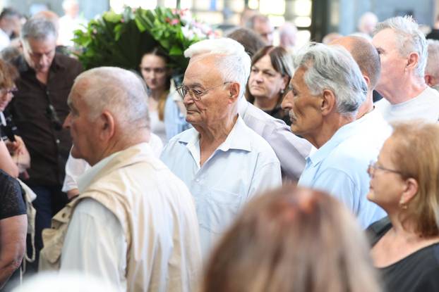Zagreb: Posljednji ispraćaj Julienne Eden Bušić
