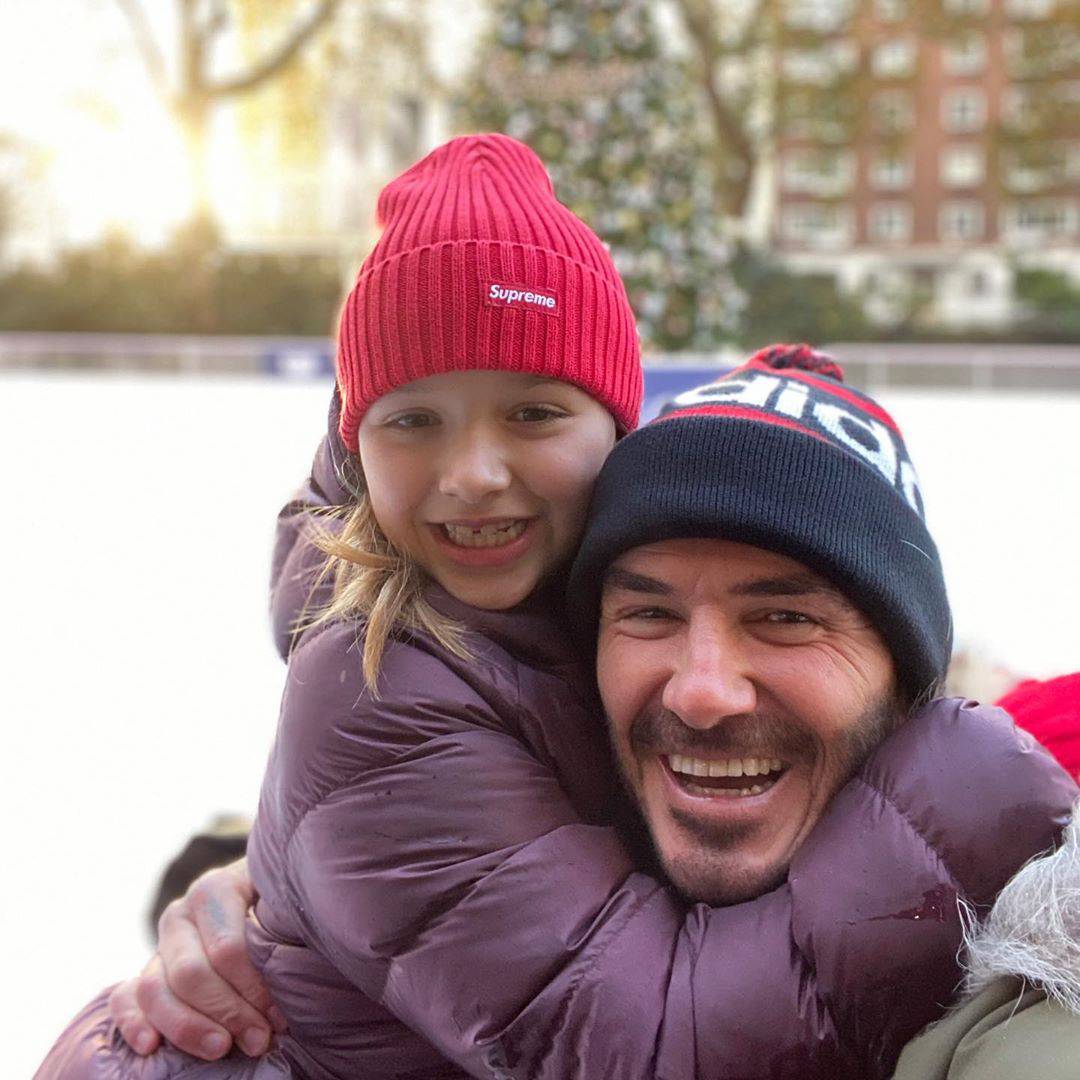 Napad na Beckhama: Srami se što kćer učiš ljubljenju s ocem