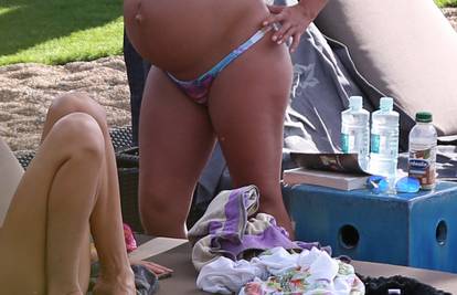 Hayden odmara na Havajima: U trudnoći sam dobila 20 kila