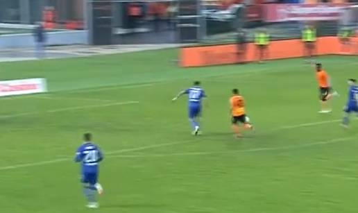 VIDEO Kulenović zabio nakon 61 dana, uvjerljiva igra Dinama u Šibeniku. Pogledajte sažetak