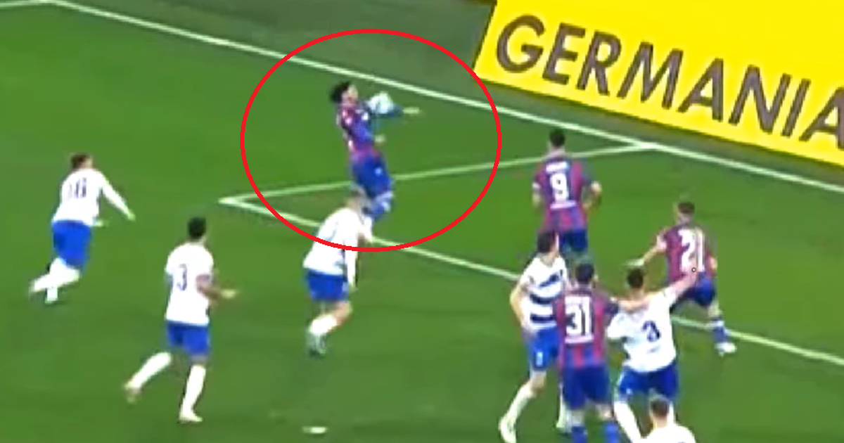 VIDEO Stigla snimka iz VAR sobe u Osijeku za ‘ruku’ Krovinovića: ‘Igra prsima sto posto, to je gol’ VIDEO Stigla snimka iz VAR sobe u Osijeku za ‘ruku’ Krovinovića: ‘Igra prsima sto posto, to je gol’
