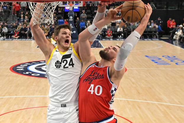 NBA: Utah Jazz at Los Angeles Clippers