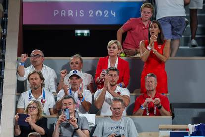 FOTO Kolinda Grabar-Kitarović s tribina gledala Donnin meč karijere. Pogledajte atmosferu