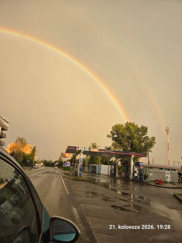FOTO Poslije kiše, dolazi duga. Ili dvije? Pogledajte ove prizore