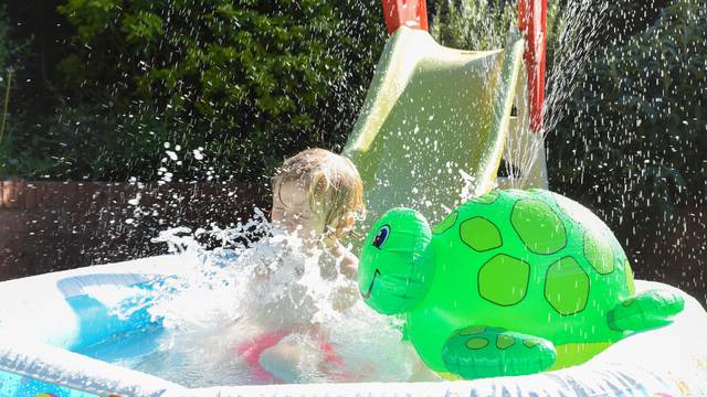 Kako dječji bazen održati čistim